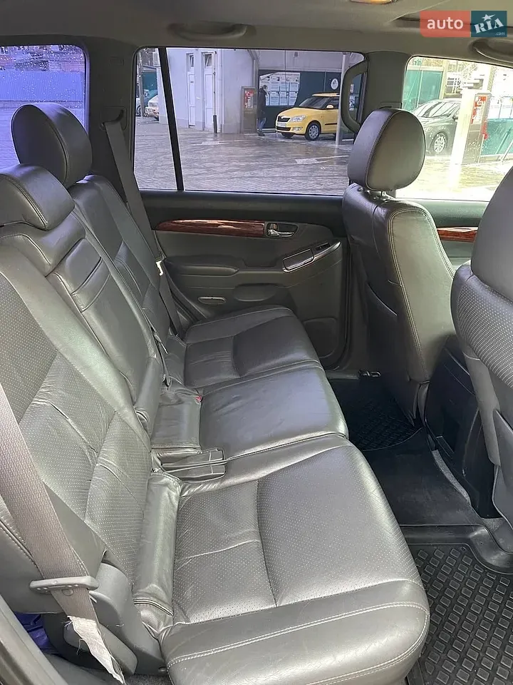 Toyota Land Cruiser Prado 2007 photo 5