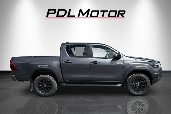 Toyota Hilux 2025 photo 4