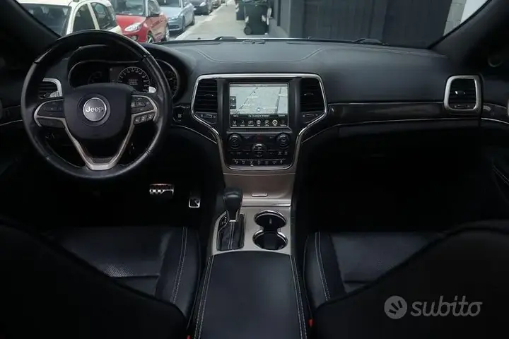 Jeep Grand Cherokee 2017 photo 2