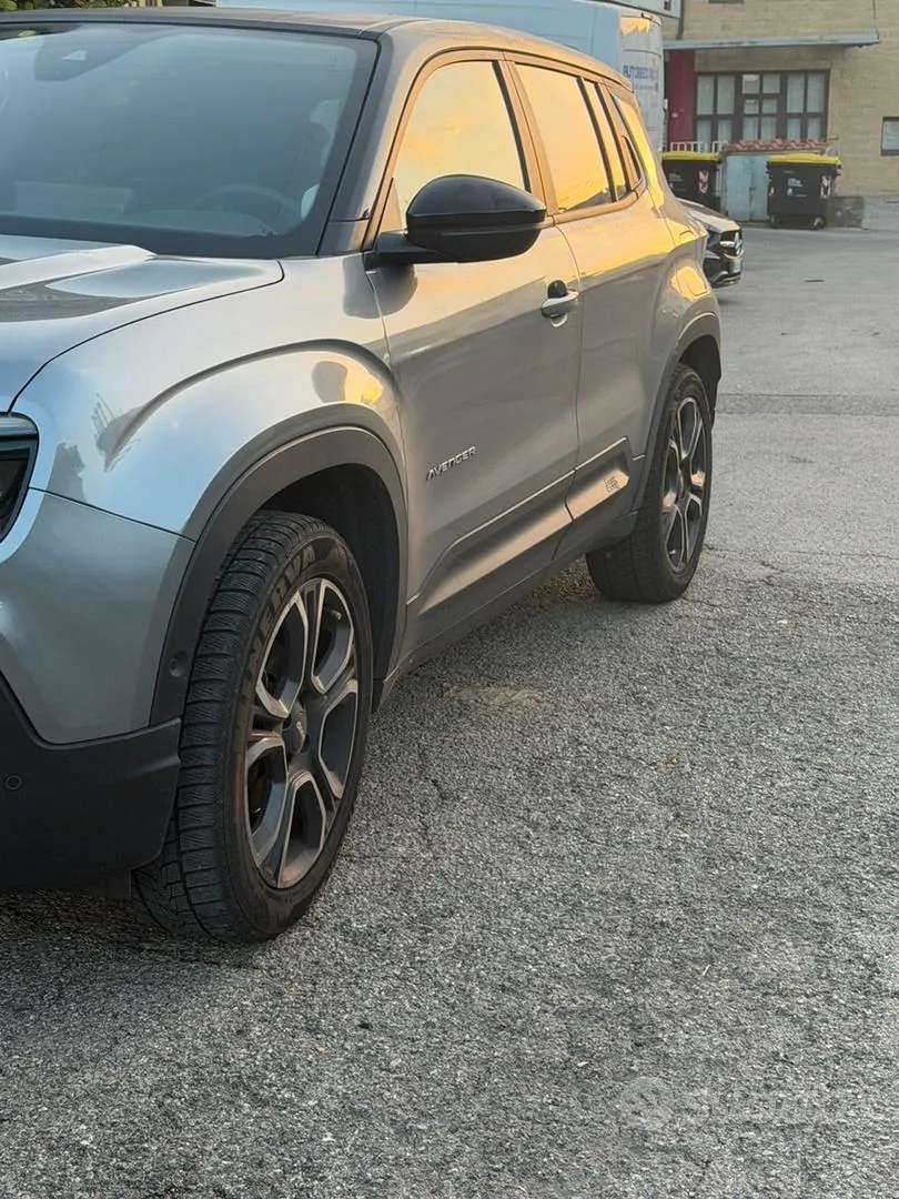 Jeep Avenger 2024 photo 2