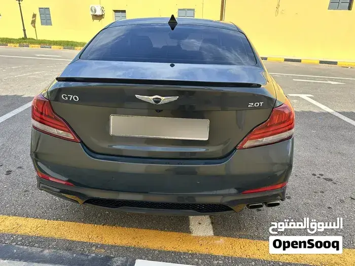 Genesis G70 2020 photo 2
