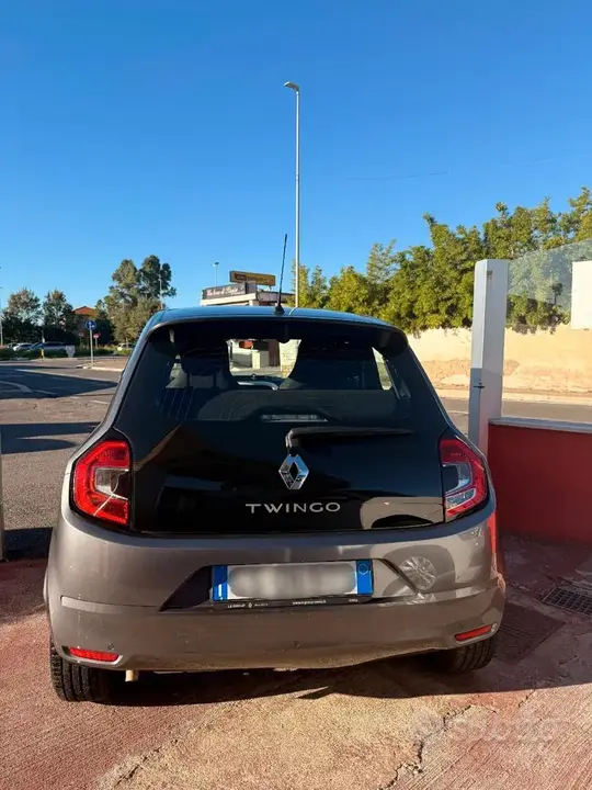 Renault Twingo 2023 photo 4
