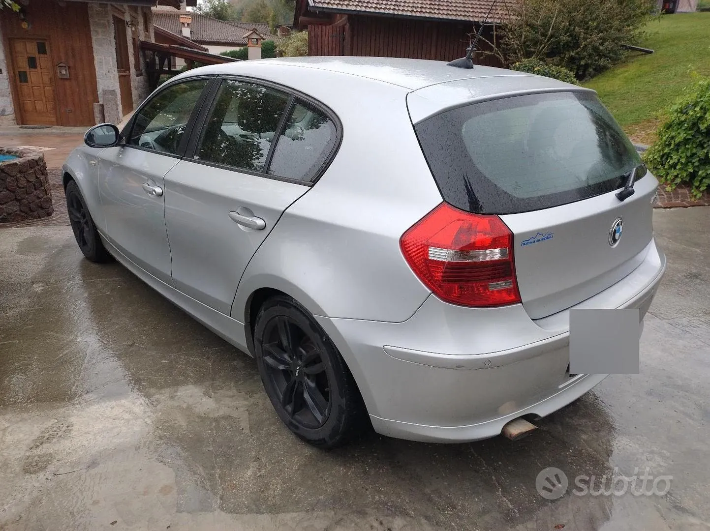 BMW 1 Series 2009 photo 3