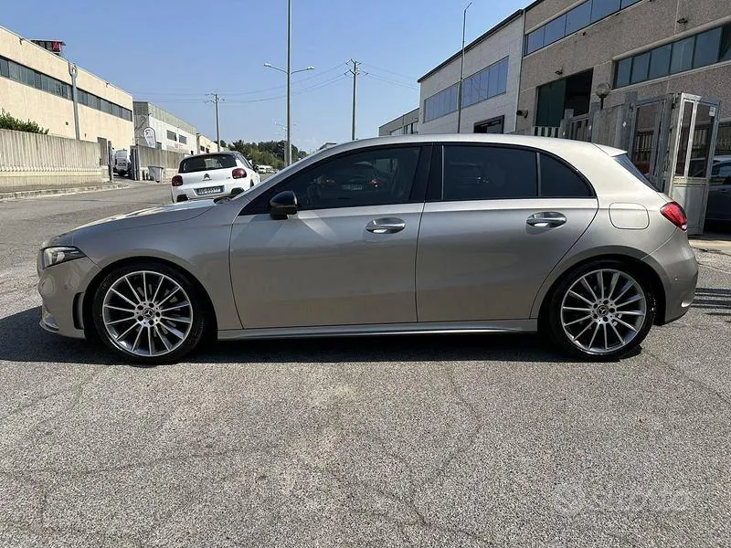 Mercedes-Benz A-Class 2019 photo 3