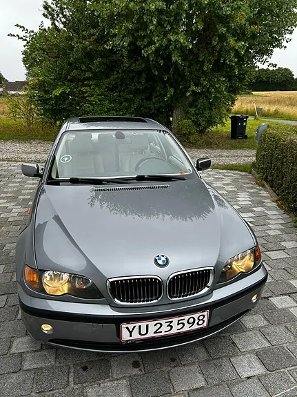 BMW 320I 2004 photo 4