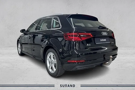 Audi A3 2016 photo 3