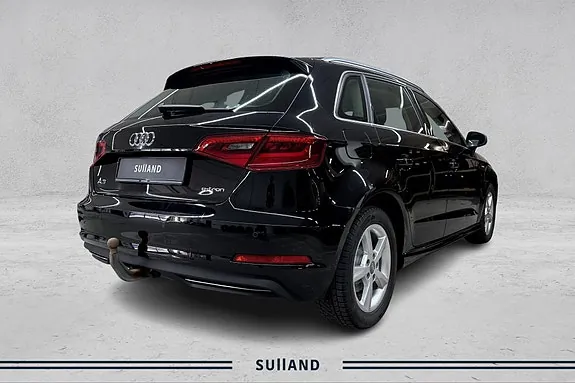 Audi A3 2016 photo 5