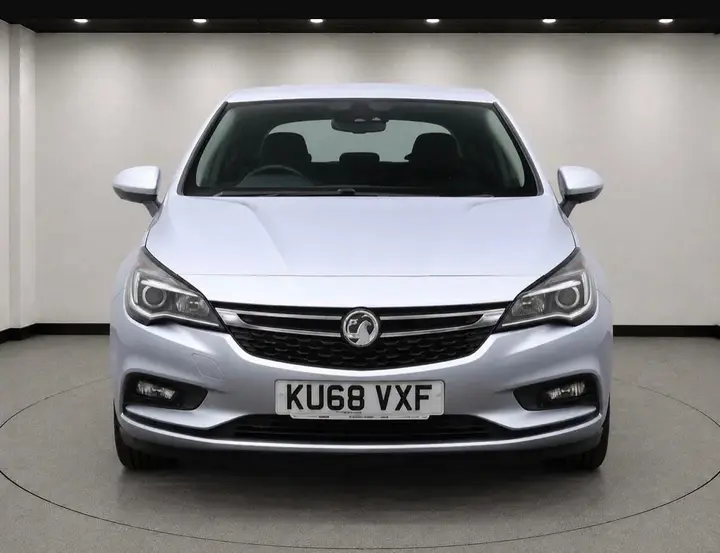 Vauxhall Astra 2018 photo 4