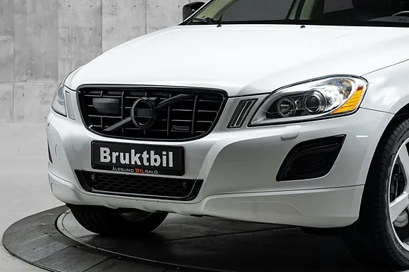 Volvo Xc60 2013 photo 2