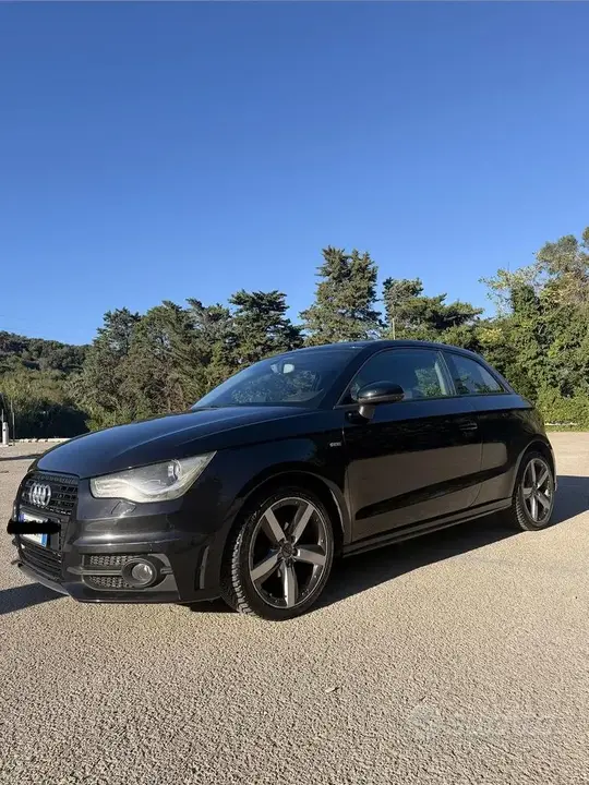Audi A1 2013 photo 2