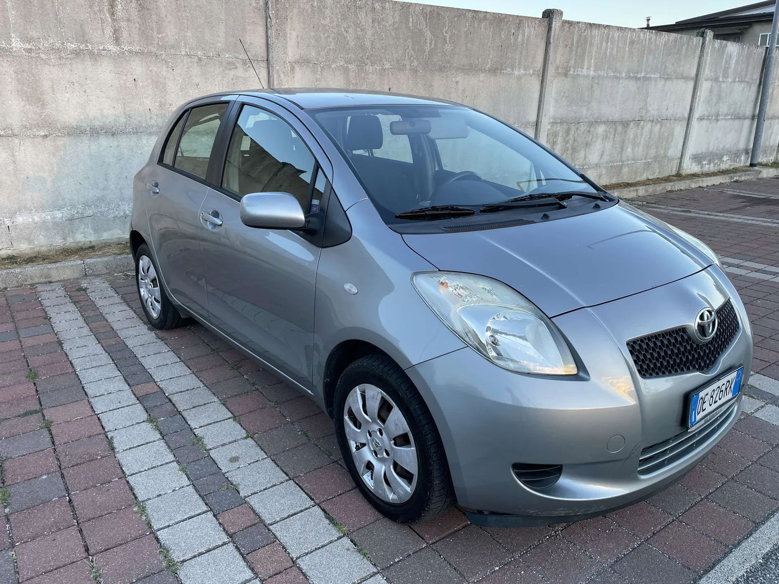 Toyota Yaris 2006 photo 3