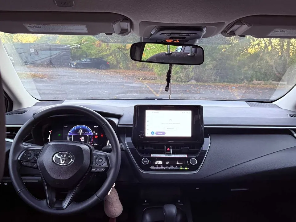 Toyota Corolla 2026 photo 2