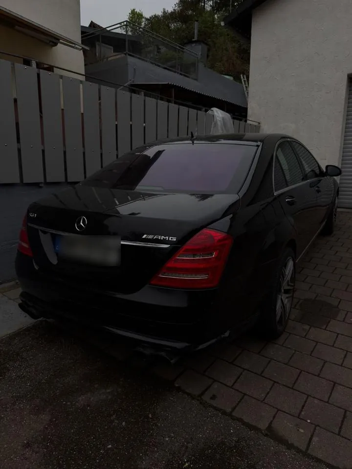 Mercedes-Benz S 500