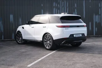 Land Rover Range Rover Sport 2026 photo 4