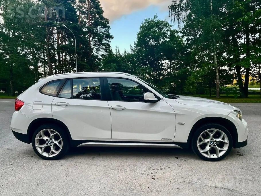 BMW X1 2010 photo 3