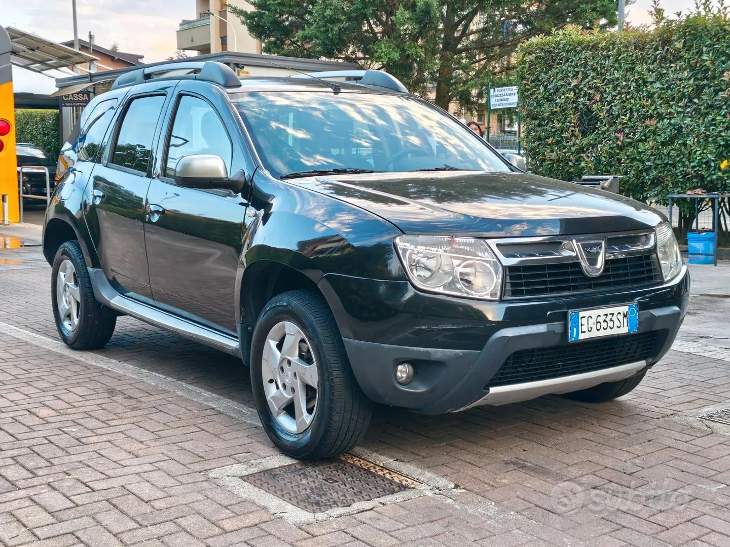 Dacia Duster 2011 photo 4