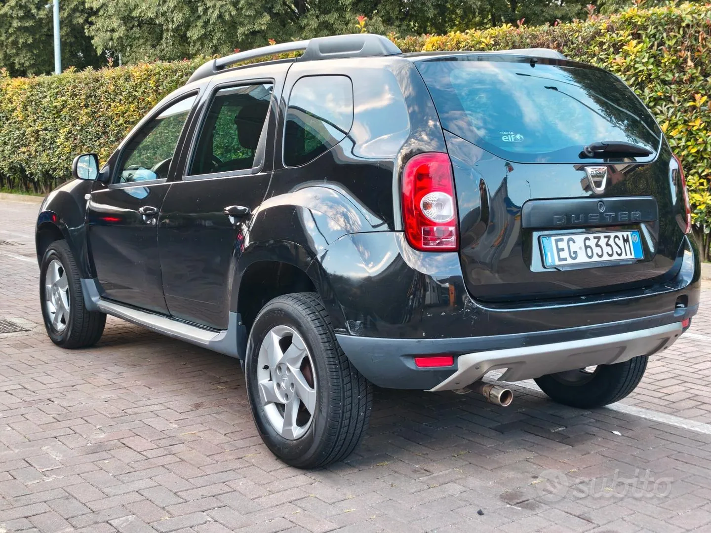 Dacia Duster 2011 photo 2