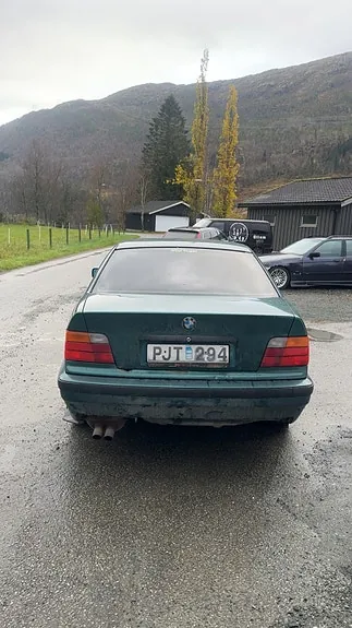 BMW 320I 1991 photo 4