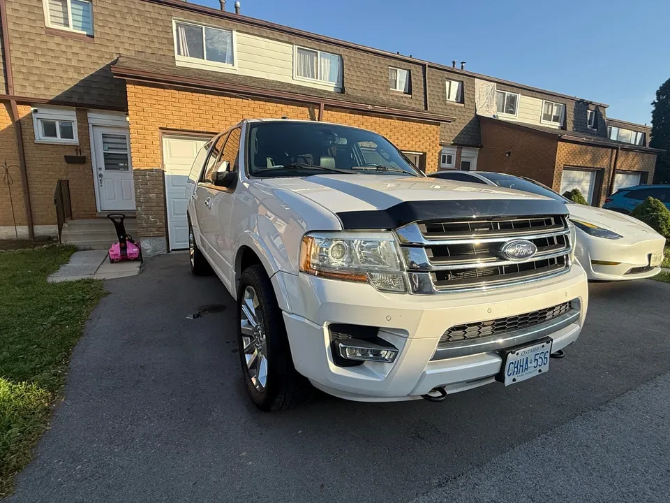 Ford Expedition 2016 photo 2