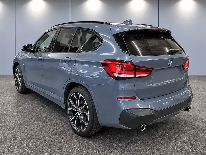 BMW X1 2021 photo 2
