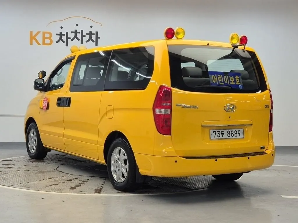 Hyundai Grandmaster Cvx 2010 photo 2