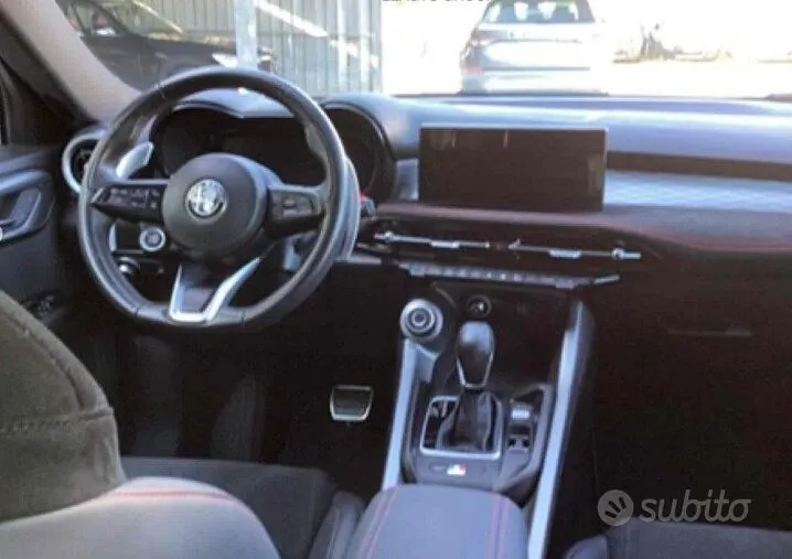 Alfa Romeo Tonale 2023 photo 3