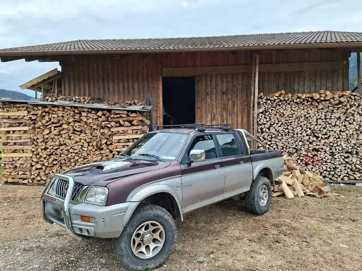 Mitsubishi L200