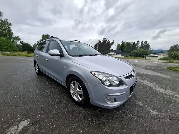 Hyundai I30 2009 photo 2
