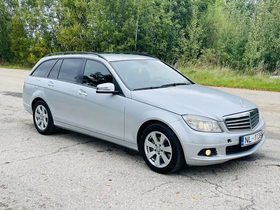 Mercedes-Benz C200 2009 photo 3