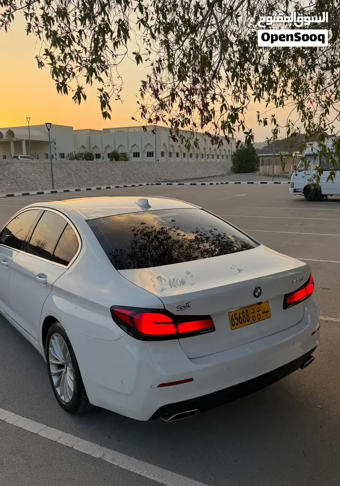 BMW 5 Series 2021 photo 2