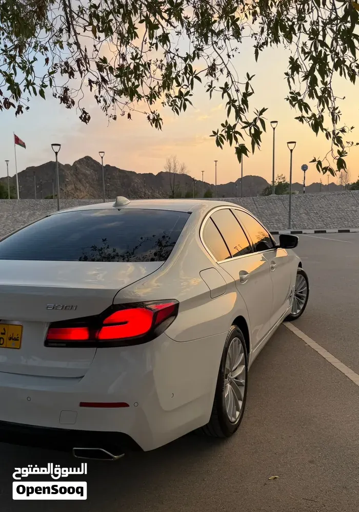 BMW 5 Series 2021 photo 3