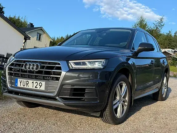 Audi Q5 2018 photo 2