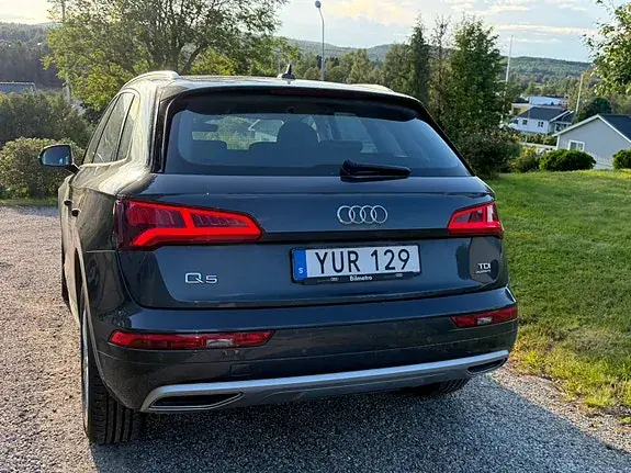 Audi Q5 2018 photo 3