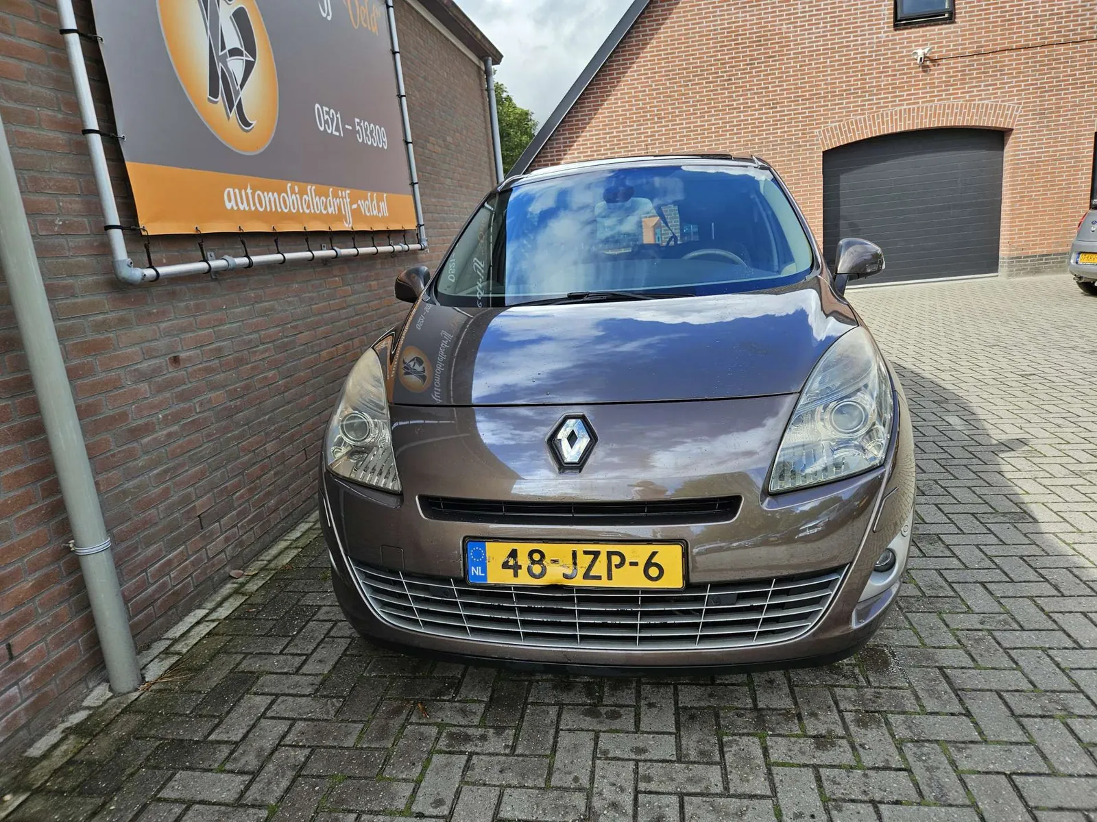 Renault Grand Scenic 2009 photo 2