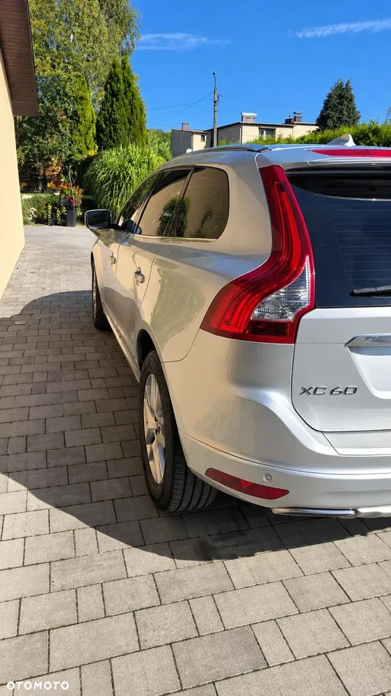 Volvo Xc60 2016 photo 4