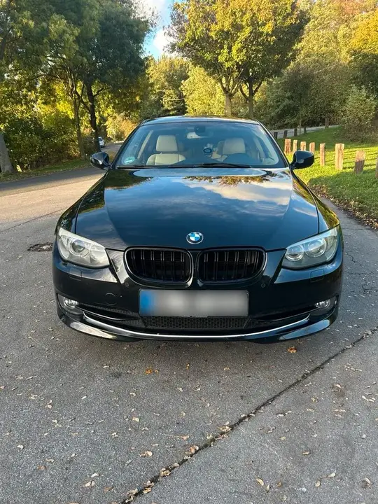BMW 320I