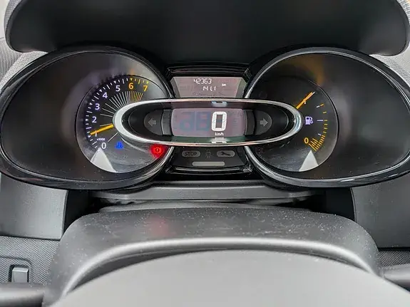 Renault Clio 2014 photo 5