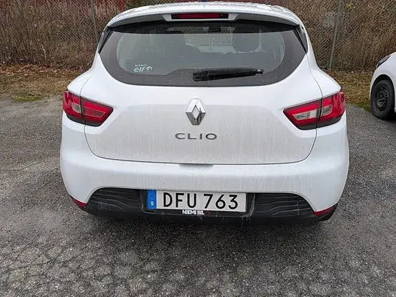 Renault Clio 2014 photo 2
