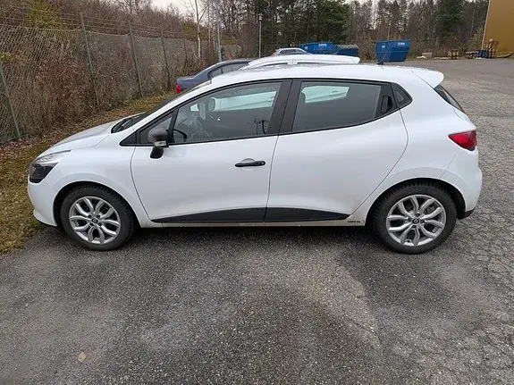 Renault Clio 2014 photo 3