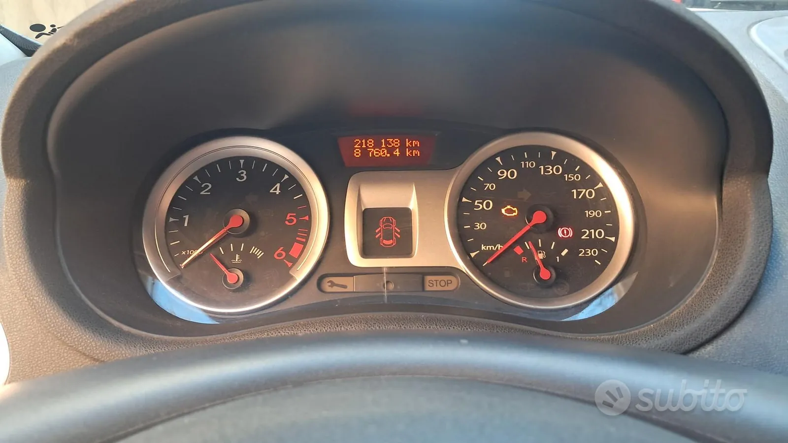 Renault Clio 2010 photo 3