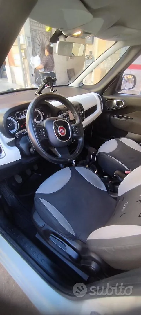 Fiat 500L 2012 photo 3