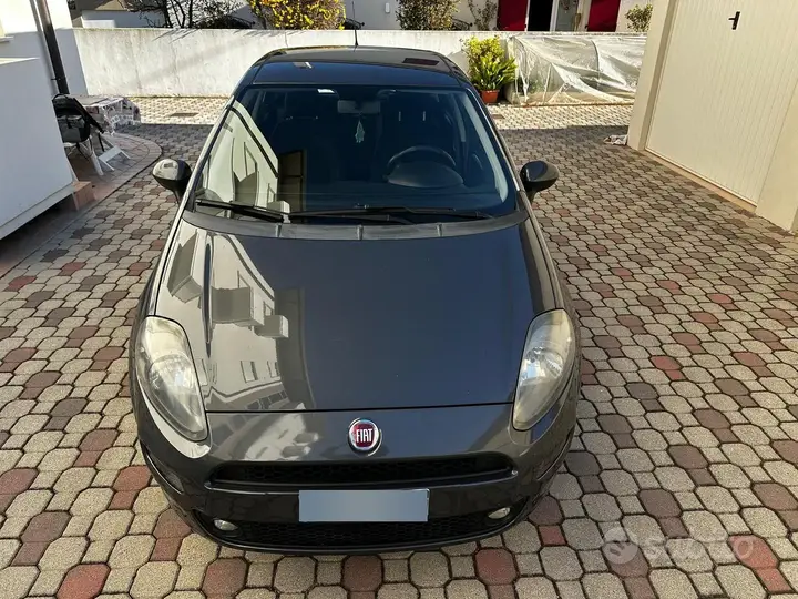 Fiat Punto 2017 photo 2