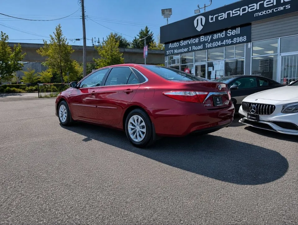 Toyota Camry 2016 photo 5
