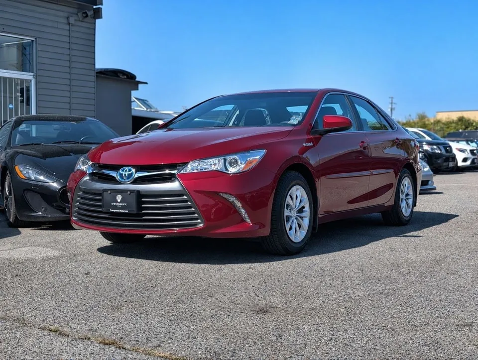 Toyota Camry 2016 photo 2