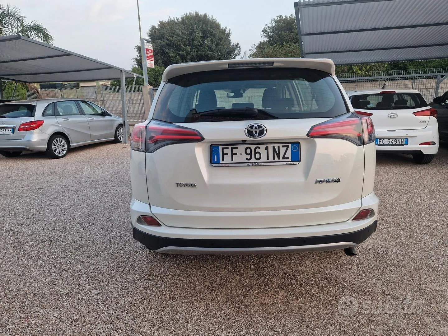 Toyota Rav4 2017 photo 5