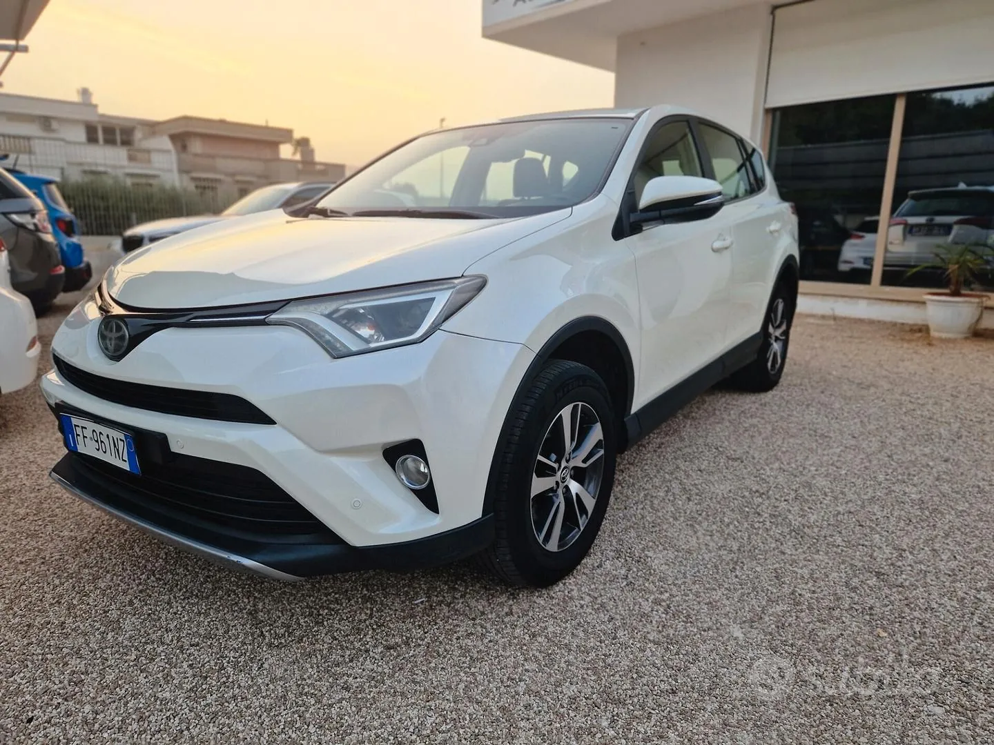 Toyota Rav4 2017 photo 2