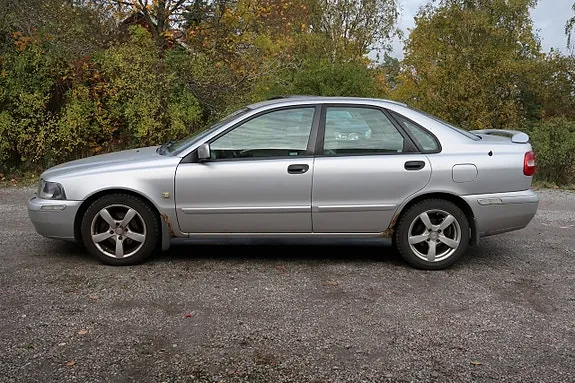 Volvo S40