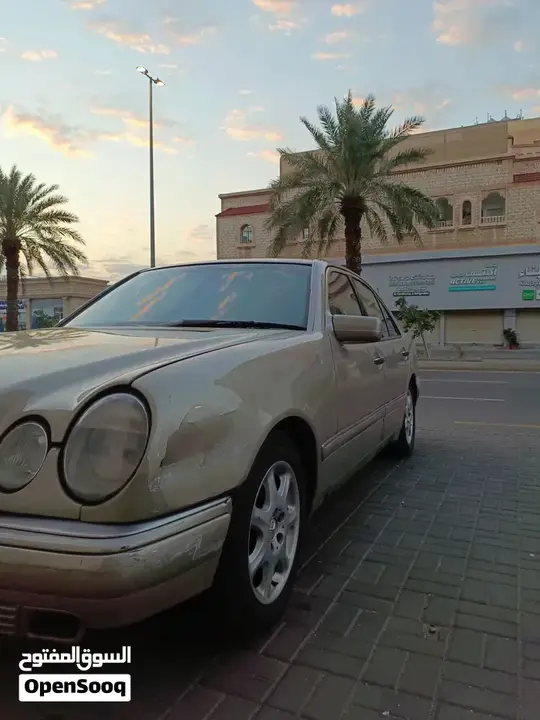 Mercedes-Benz E-Class 1998 photo 3