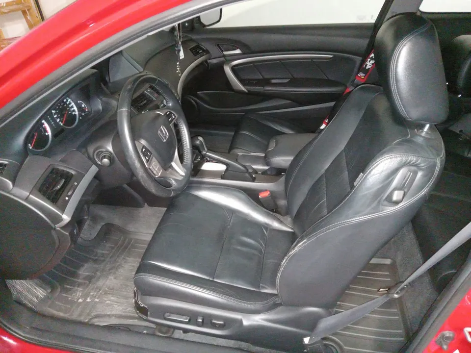Honda Accord 2010 photo 3