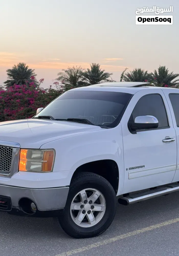 GMC Sierra